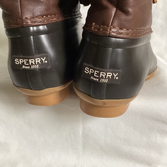 🐤 SPERRY waterproof boots duck boots EUC Girls Sz 5 saltwater - Picture 4 of 9